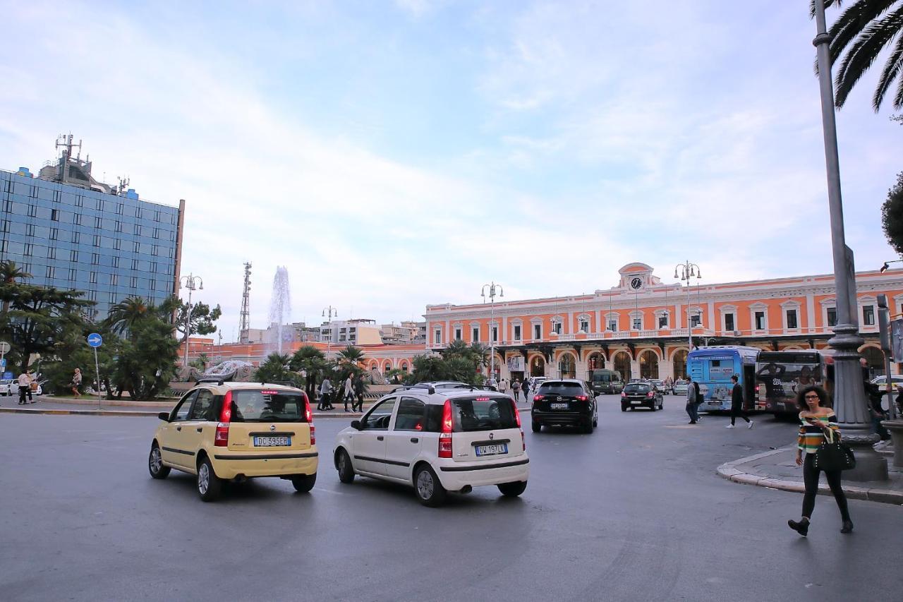 Bari Centro _ Locazioni Turistiche _ Hotel Esterno foto